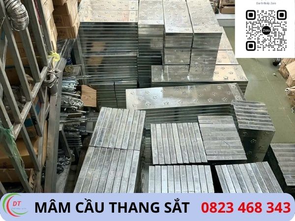 cung cấp mâm cầu thang sẵn kho số lượng lớn